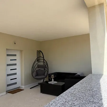 Solis Apartment *
