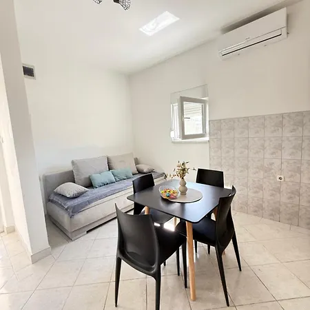 Solis * Privlaka (Zadar)